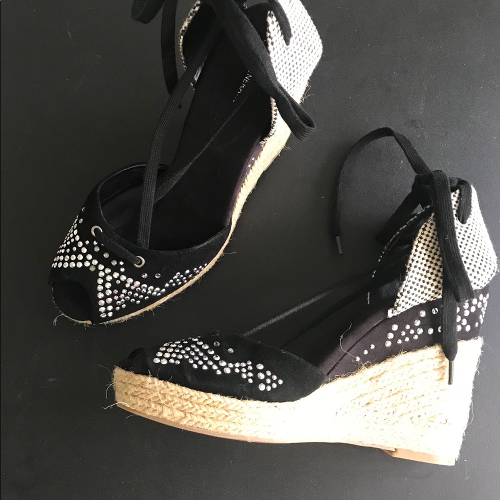 BCBGeneration brand new espadrilles